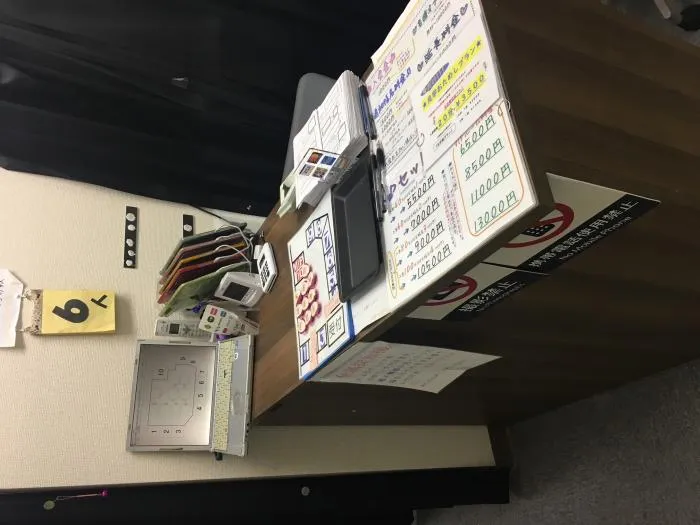 男女受付スタッフ【週払い】【渋谷駅すぐ】