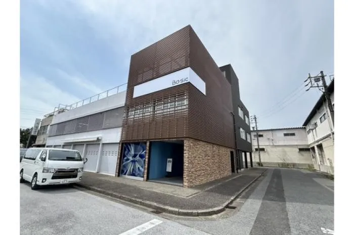 中途 店舗デザイン設計・施工管理【未経験者応募可】