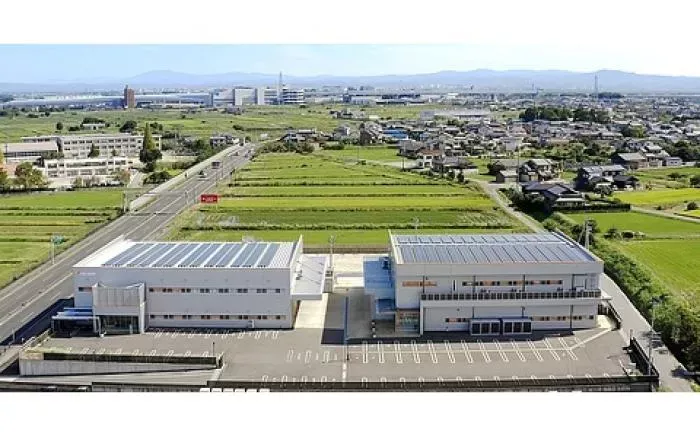 中途 機械加工(マシニングセンタ・複合旋盤オペレータ)